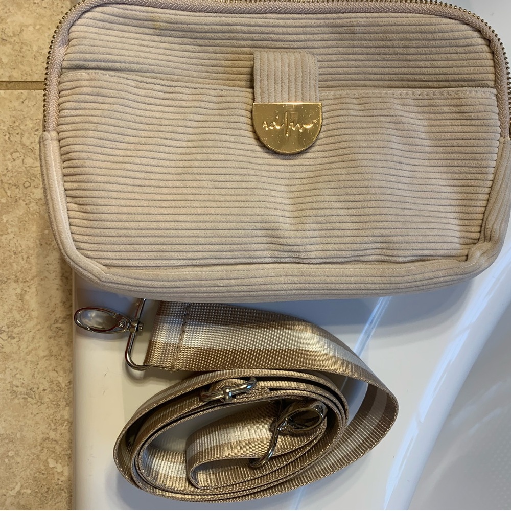 Double zip crossbody